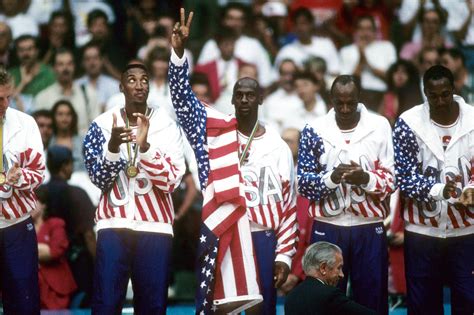 Olympic Dream Team 1992 Basketball Celebrity Pictures Photographs flugel Entertainment Memorabilia