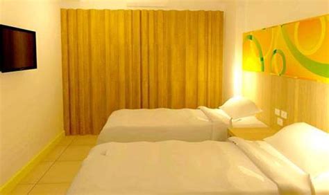 Best Price on Go Hotels Ermita in Manila + Reviews!