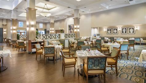 Dining - The Village at Sherman Oaks, CA