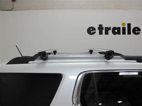 Thule Roof Rack for 2013 GMC Acadia | etrailer.com