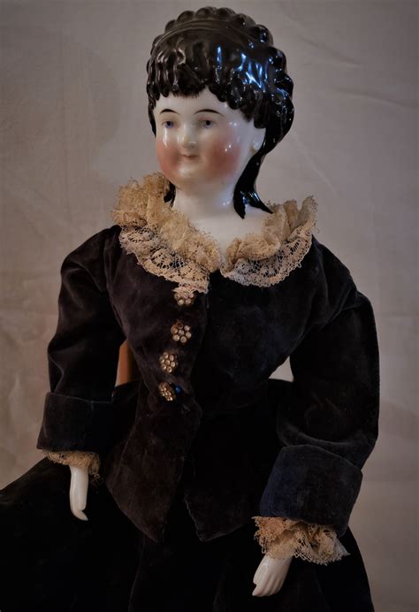 Antique China Doll | quintessential antique dolls