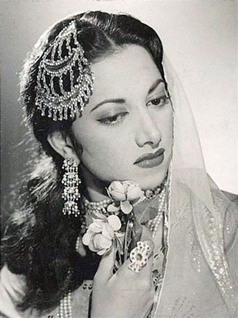 Suraiya Wiki, Age, Death, Husband, Children, Family, Biography & More - WikiBio