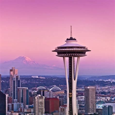 Chihuly + Space Needle Sunset Experience from Victoria to Seattle