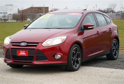 2014 Ford Focus SE | Car Dealership in Philadelphia