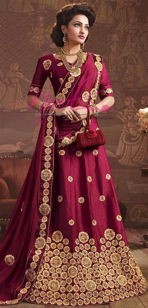 Pin by NOOL - India on Lehenga / Ghagra Choli | Indian wedding outfit ...