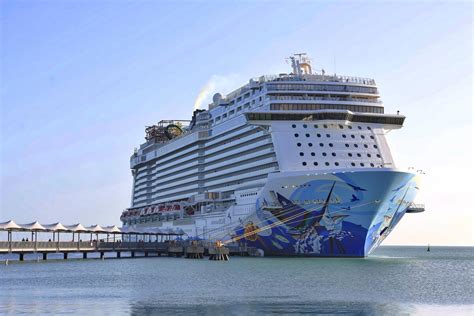 What is Norwegian Cruise Line’s largest ship? – Hypos Blog