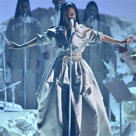 Stream Rihanna - Live at the VMA'S 2016 - Stay, Diamonds & Love On The Brain by tilted | Listen ...