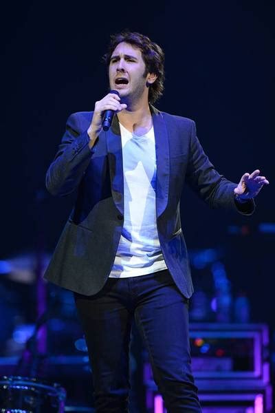 Josh Groban concert review - tribunedigital-sunsentinel