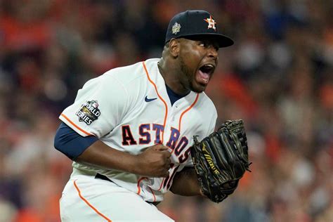 Astros vs. Phillies: Top photos from World Series Game 1