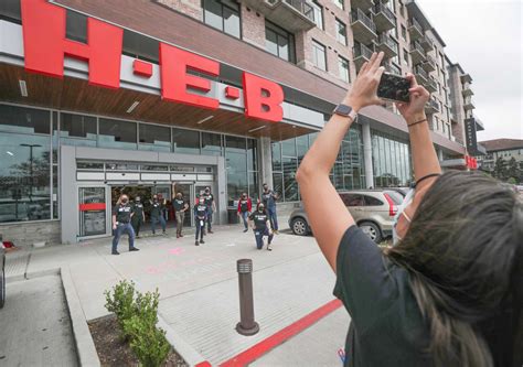 H-E-B expanding in DFW soon