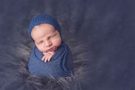 50 Newborn Photoshoot Ideas For Boys & girls | Photoshoot Ideas For Baby