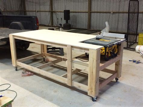 Pin by Jesse Vooz on workshop in 2020 | Table saw workbench, Diy table ...