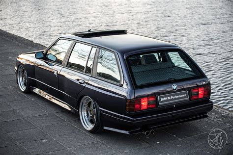 BMW E30 M3 Touring | Car Photography | Door de Lenns