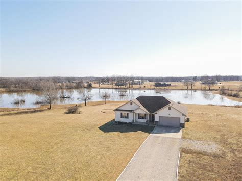 Subdivision Home For Sale in Doniphan, Missouri, Ripley County Brochure Download | Mossy Oak ...