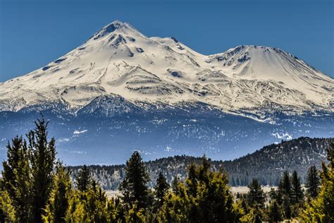 Mount Shasta to Crater Lake - Road Tripping and Snow Hiking – MK Library