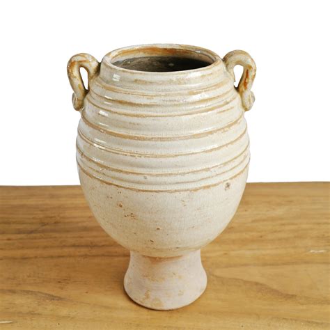 White Ceramic Pottery Furniture | Design MIX Gallery