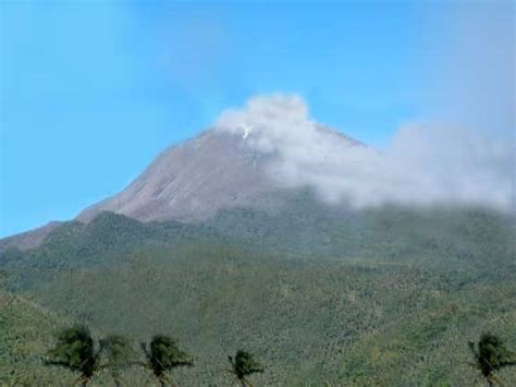 Mount Bulusan Mountain Information