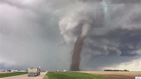 Tornado touches down in Canada Video - ABC News