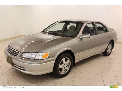 2001 Toyota Camry LE Exterior Photos | GTCarLot.com