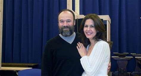 Meet Danny Burstein: FIDDLER ON THE ROOF Meet And Greet Part 1. – BroadwayShowbiz.com