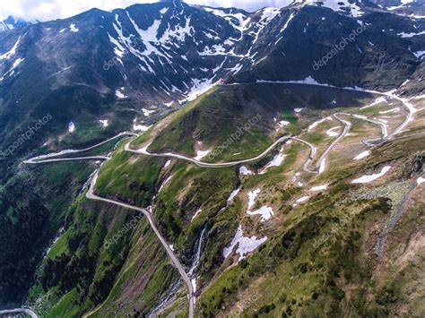 Transfagarasan and Balea Waterfall panoramic view — Stock Photo ...