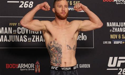 UFC 268 weigh-in video: Justin Gaethje, Michael Chandler on point