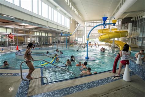 Best Indoor Swimming Pools for Kids and Families Around Seattle | ParentMap