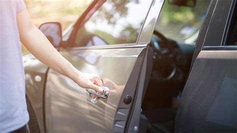 Here’s How to Unlock a Car Door Without Your Keys | Reader's Digest