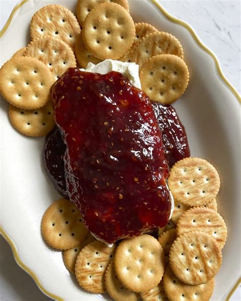 Cream Cheese, Raspberry Red Pepper Jelly Dip Recipe (with Ritz crackers ...