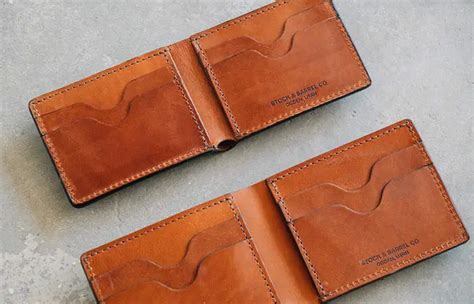 The Best Free Leather Wallet Patterns [Guide 2024]