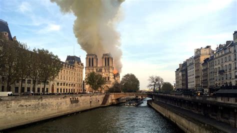 YouTube Flags Notre Dame Fire Live Videos as 9/11 Conspiracy Theories