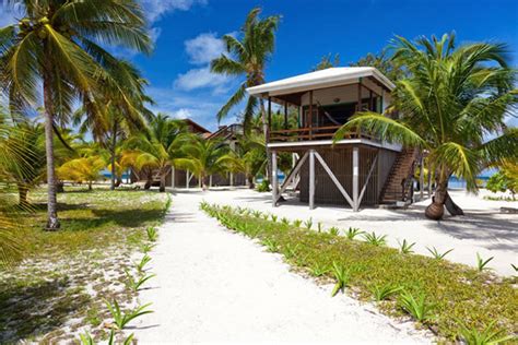 Pelican Beach Resort | Belize Resorts | Natural Habitat