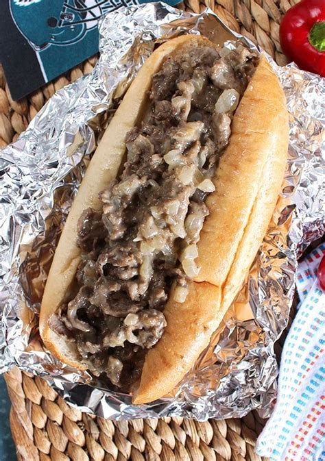 The BEST Philly cheesesteak recipe ever.....easy to make in just minutes and totally… | Philly ...