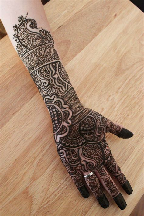 MEHNDI DESIGN: Bridal Mehndi Design / Full Hand Henna Design