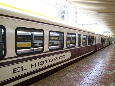 El ‘Tren Histórico’ de Feve inicia este sábado desde Bilbao la campaña turística de 2012 | treneando