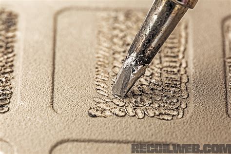 Preview - How to Stipple a Gun | RECOIL