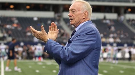 Jerry Jones Believes Cowboys Can Go All The Way To The Super Bowl This ...