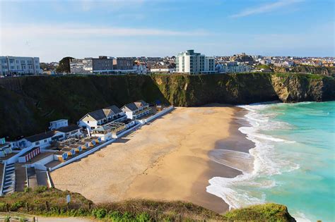 6 Best Beaches in Newquay - Which Newquay Beach is Right For You? - Go ...