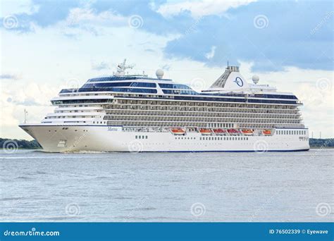 Cruise Ship Oceania Marina editorial stock image. Image of cruise - 76502339