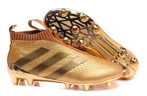 Pin de larry smith em soccer | Chuteiras de campo, Adidas para crianças, Sapatos esportivos