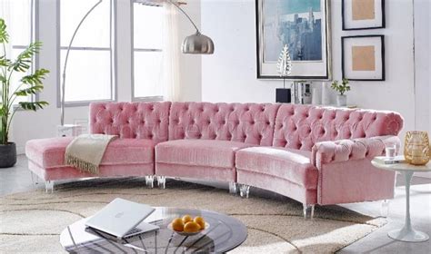 MS2082 Sectional Sofa in Pink Velvet by VImports