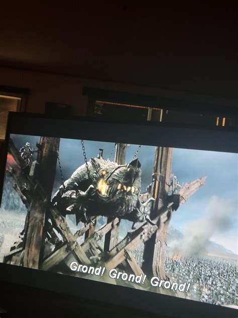 Grond!! : r/lotrmemes