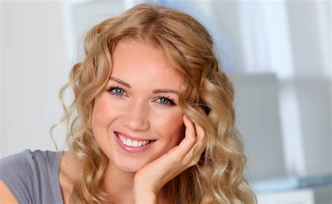 Blonde Model Smile HD Wallpaper