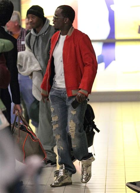 Sean Combs Photos Photos: The Paris Airport Is Busy During Fashion Week ...