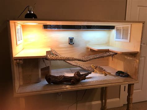 DIY bearded dragon enclosure | Diy bearded dragon enclosure, Bearded dragon diy, Bearded dragon ...