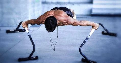 Top 10 planche variations - Calisthenics world