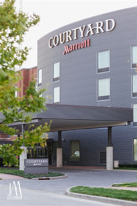 Courtyard by Marriott Columbus OSU – Grandview Yard | Grandview, OH