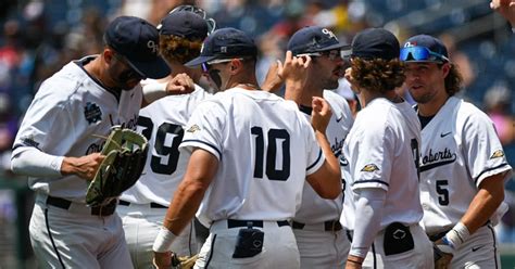 Oral Roberts players reflect on special run to Omaha - On3