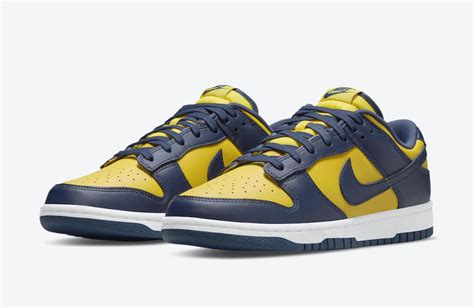 Nike Dunk Low Michigan DD1391-700 Release Date - SBD