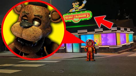 I ESCAPED CURSED FREDDY FAZBEAR'S PIZZA PLACE AT 3AM!! (FREDDY FAZBEAR HAS A NEW HOME?!? - YouTube